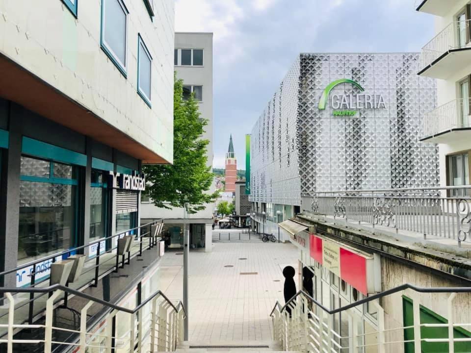 Wunderschoenes Apartment Im Zentrum Goldstadt プフォルツハイム エクステリア 写真